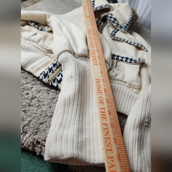 Women's Vintage Cream Hooded Jacket with Houndstooth Trim - Baby Phat - L - Picture 13 of 16